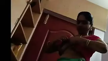 Tamil wife wearing blouse after boobs show to hubby