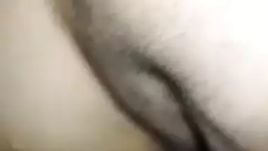 Puffy Indian pussy fucking HD video