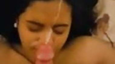 Indian Cum In Mouth Porn - Cum In Mouth hot indians at Bigindiansex.mobi