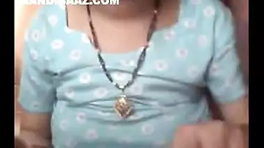 Punjabi village bhabhi boob pressed hard on cam