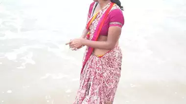 Goa Aunty Sex Video - Goa Beach Massage Sex Video hot indians at Bigindiansex.mobi