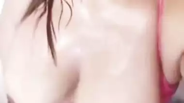 Classy Indian MILF with nice XXX tits records great selfie sex clip