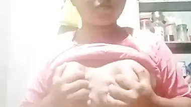 Horny Desi Girl Shows her Boobs and Pussy 2 Clips Part 1