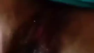 Indian babe displays XXX breasts putting hand down there for sex pleasure