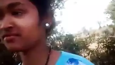 Desi Girl Outdoor With Bf xxx desi porn video