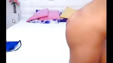 Hot NRI Desi straight girl masturbation on cam