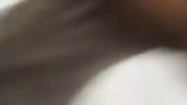 Deep blowjob MMS of a chubby girl from a hotel room