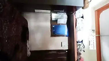 Indian kiss and fuck homemade porn