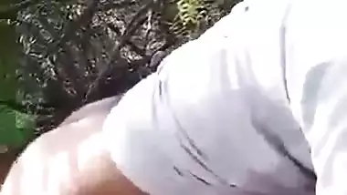 Desi village girl fucking in jungle