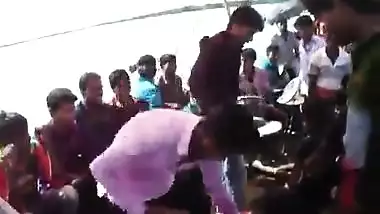 Desi Girl Piknik dance on boot