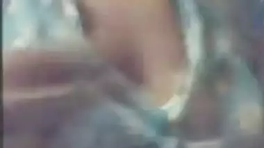 Sexy girl enjoying fun on yahoo.