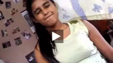 Super Sexy Indian Girl Sucking Dick Of Her Boyfriend xxx desi porn ...